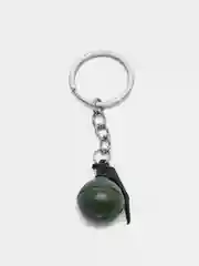 Бордовый брелок из игры PUBG (ПАБГ) Battlegrounds, граната, рюкзак, шлем, броня, патроны, сковорода