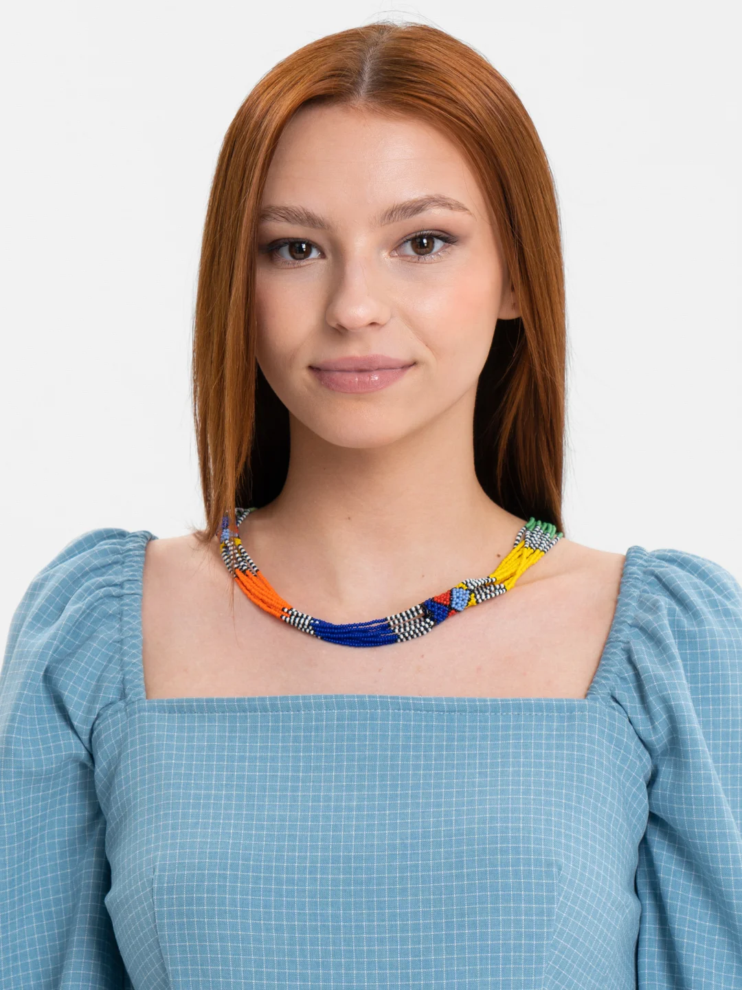 Синий колье из бисера