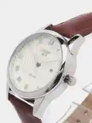 Белый женские наручные часы Skmei 9058L с календарем в подарочной упаковке