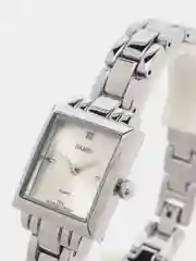 Серебряный женские наручные часы Skmei 1407 в подарочной упаковке
