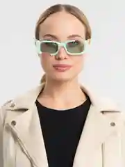 Ледяной солнцезащитные очки с дырочками в форме сыра