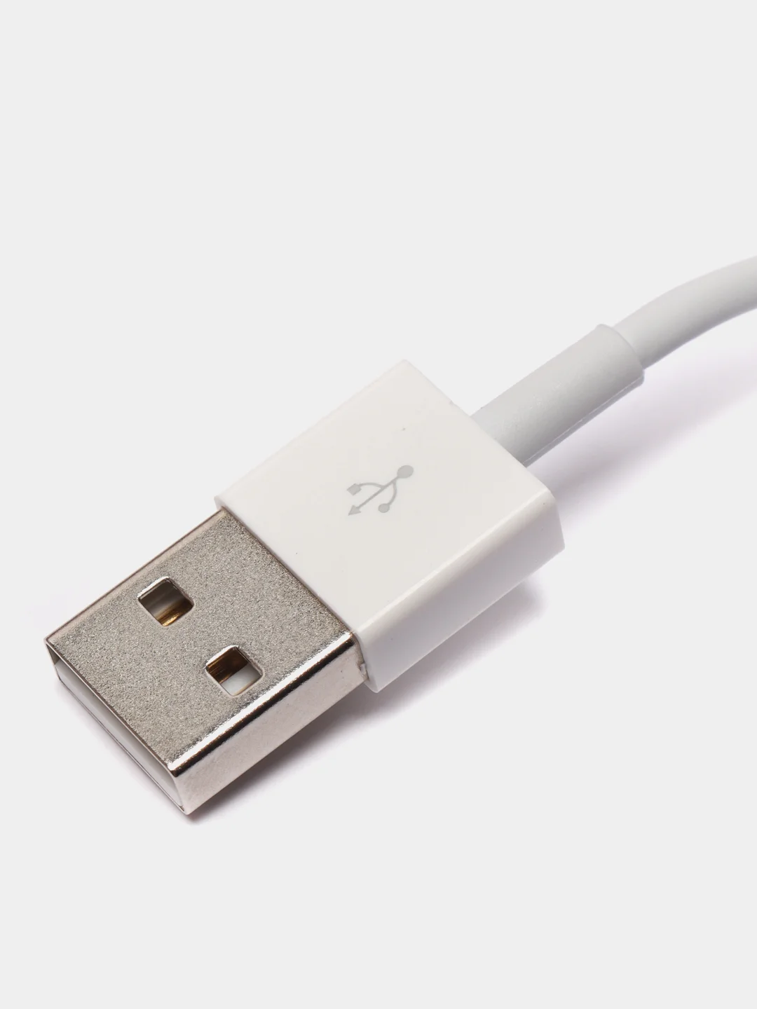 Белый кабель с быстрой зарядкой USB-Type-C, USB-lightning, USB-MicroUSB