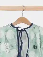 Мятный нагрудник для детского творчества