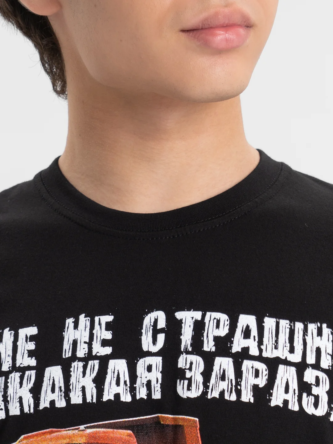Бежевый меланж футболки, с принтом