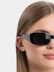 Очки солнцезащитные, женские, черные