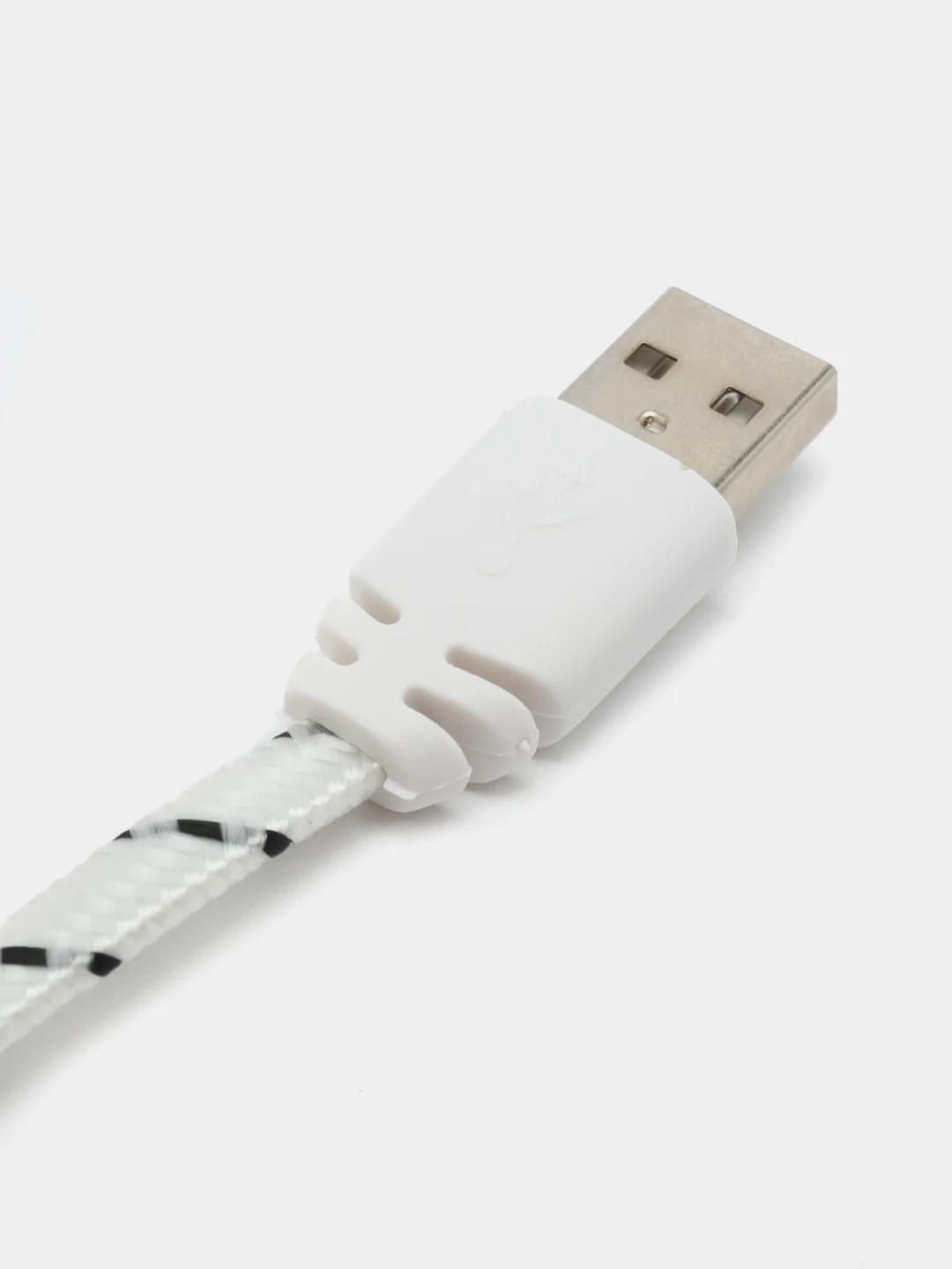 Белый кабель Lightning, в оплетке