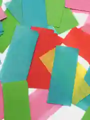 Разноцветный конфетти прямоугольник, бумага