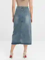Длинная юбка с разрезом