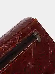 Бордовый женский кошелек