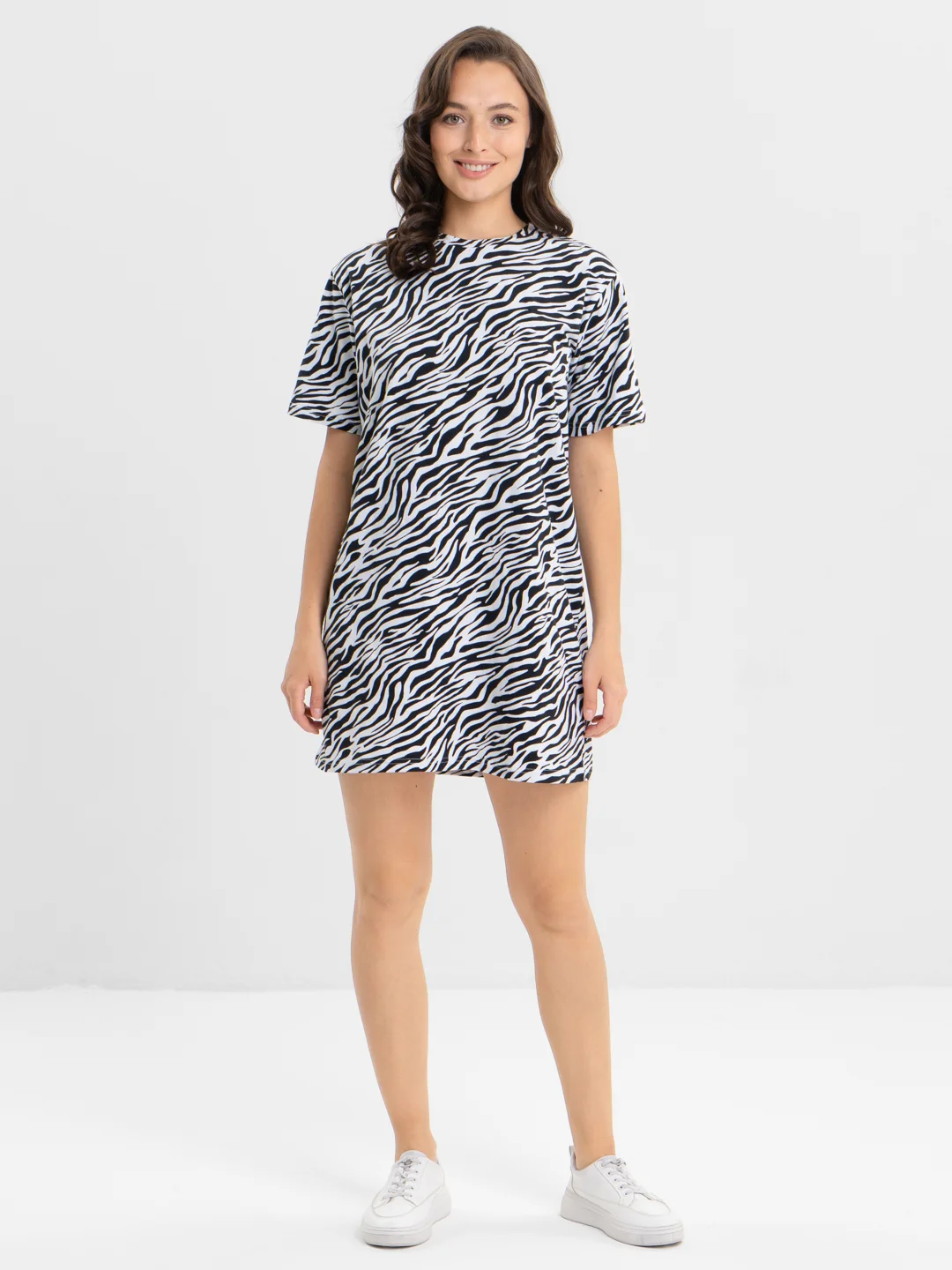 Разноцветный платье-футболка Oversize, короткая туника, большие размеры 42-60