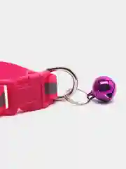 Розовый ошейник для кошек и собак с колокольчиком, светоотражающий