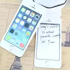 Белый блокнот для заметок "Бумажный телефон"