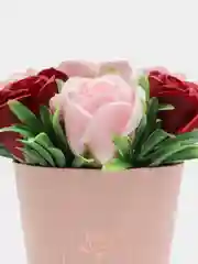 Кораллово-розовый букет из вспененного мыла ручной работы, подарок учителю,коллеге ,подарочный набор"Розы"