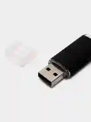 Черный флешка USB, флеш-накопитель объемом 64 Гб