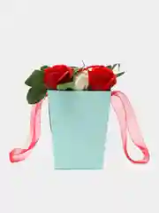 Красный букет из мыльных роз, ручная работа