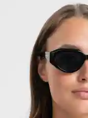 Черный солнцезащитные очки овальные