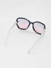 Белый солнцезащитные женские очки