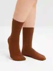 Носки женские однотонные, средней длины