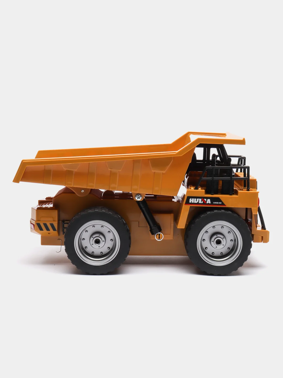 Радиоуправляемый карьерный самосвал HUINA TOYS