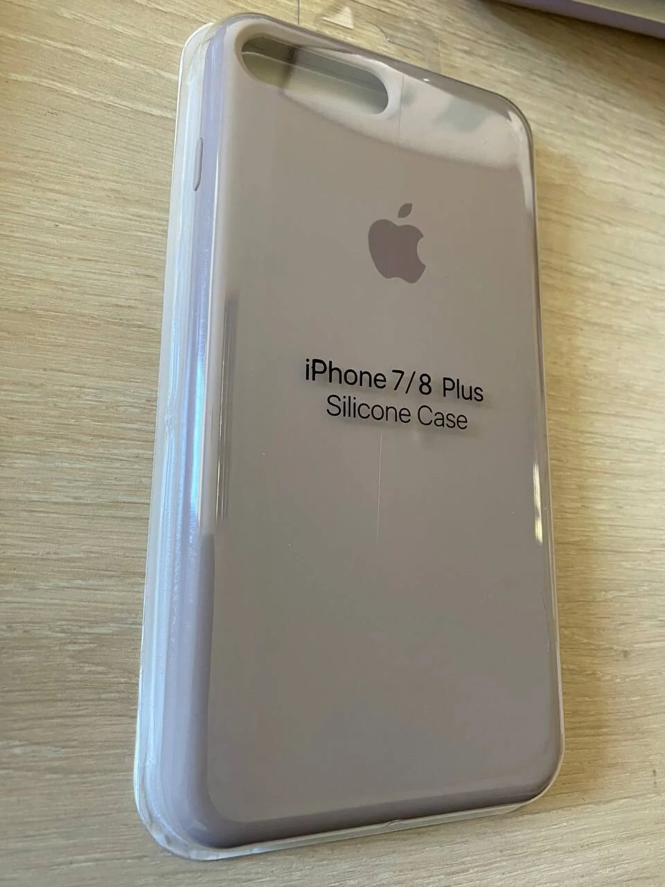 Бежевый чехол Silicone Case для iPhone 7 Plus / iPhone 8 Plus