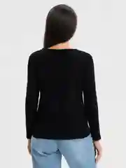 Черный лонгслив женский