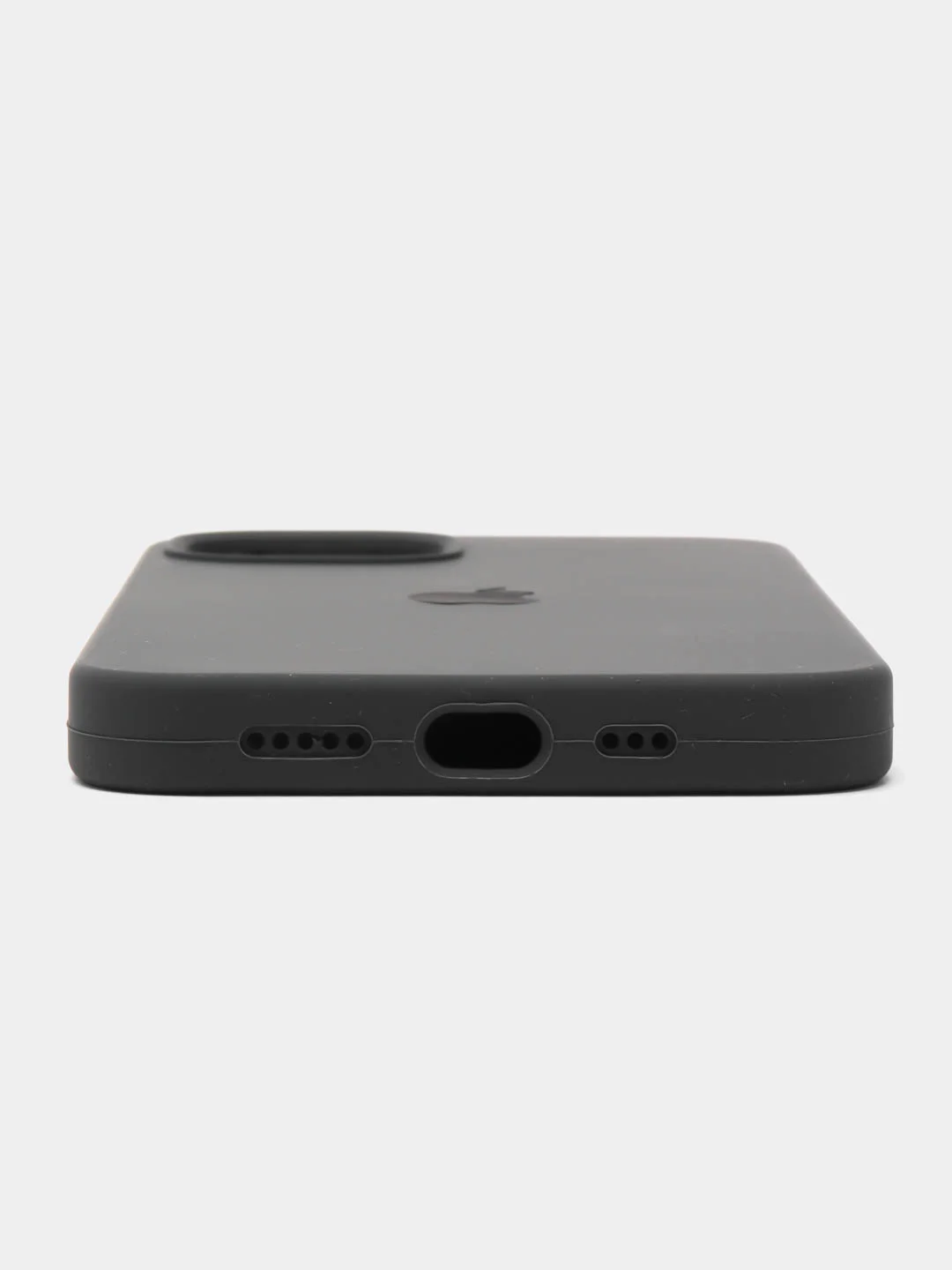 Угольный чехол для iPhone 13
