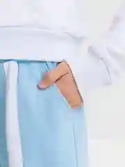 Белый костюм спортивный