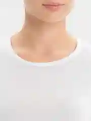 Белый лонгслив