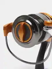 Оранжевый катушка безынерционная Helios Isami 3000F, 3 + 1 bb, HS-SD-IS3000F