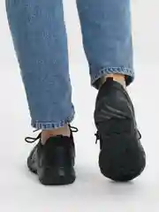 Кроссовки мужские, черные
