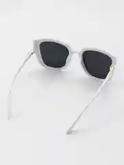 Белый солнцезащитные женские очки