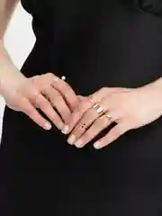 Золотой комплект колец, женский