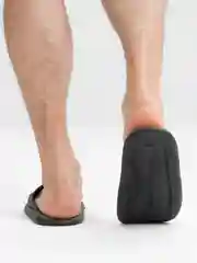 Молочный мужские шлепанцы