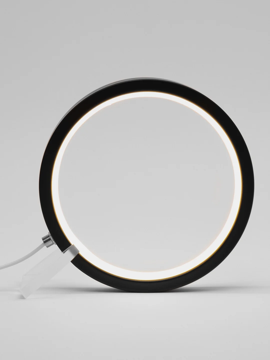 Черный ночник светодиодный LED, настольный, минималистичный
