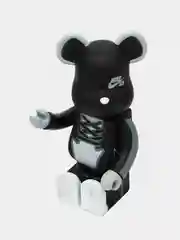 Красный bearbrick, игрушка, игрушка коллекционная