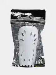 Белый щитки футбольные
