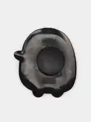 Багровый значки на Сrocs