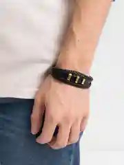 Золотой браслет мужской, тройной, кожаный
