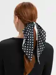 Черный платок в горошек на резинке