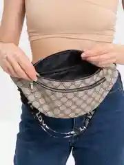Карамельный поясная женская сумка разных моделей/сумка бананка через плечо