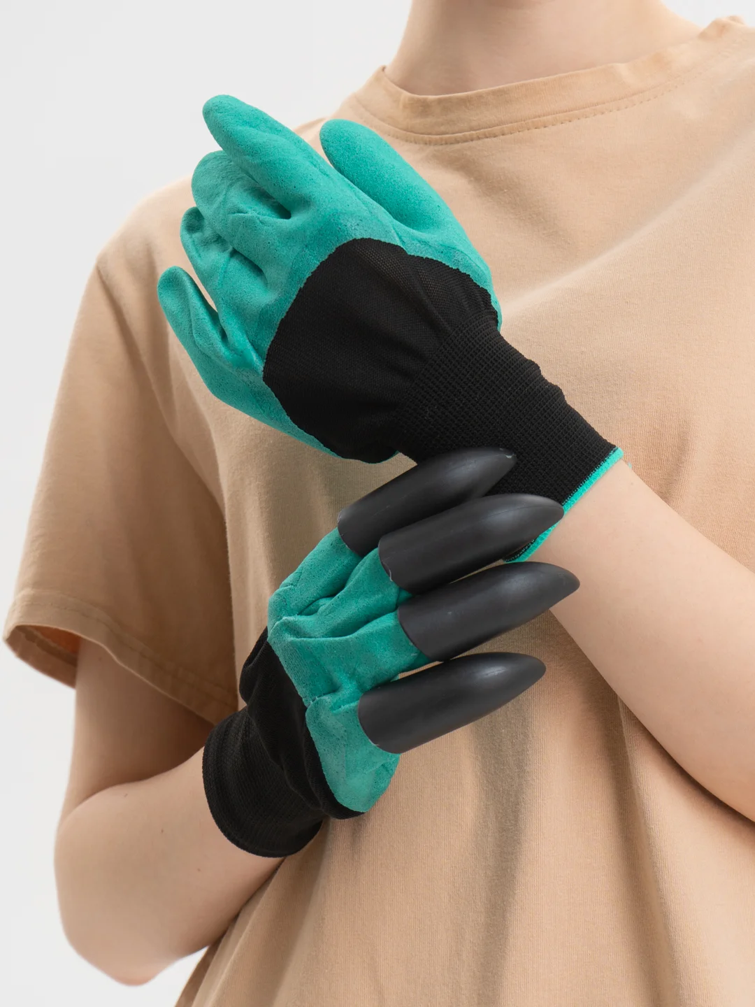 Садовые перчатки с когтями для сада Garden Genie Gloves