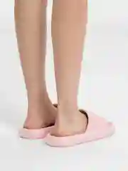 Розовый шлепанцы женские