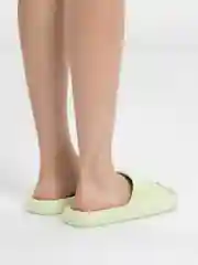 Салатовый шлепанцы женские
