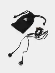 Черный наушники проводные JBL T205