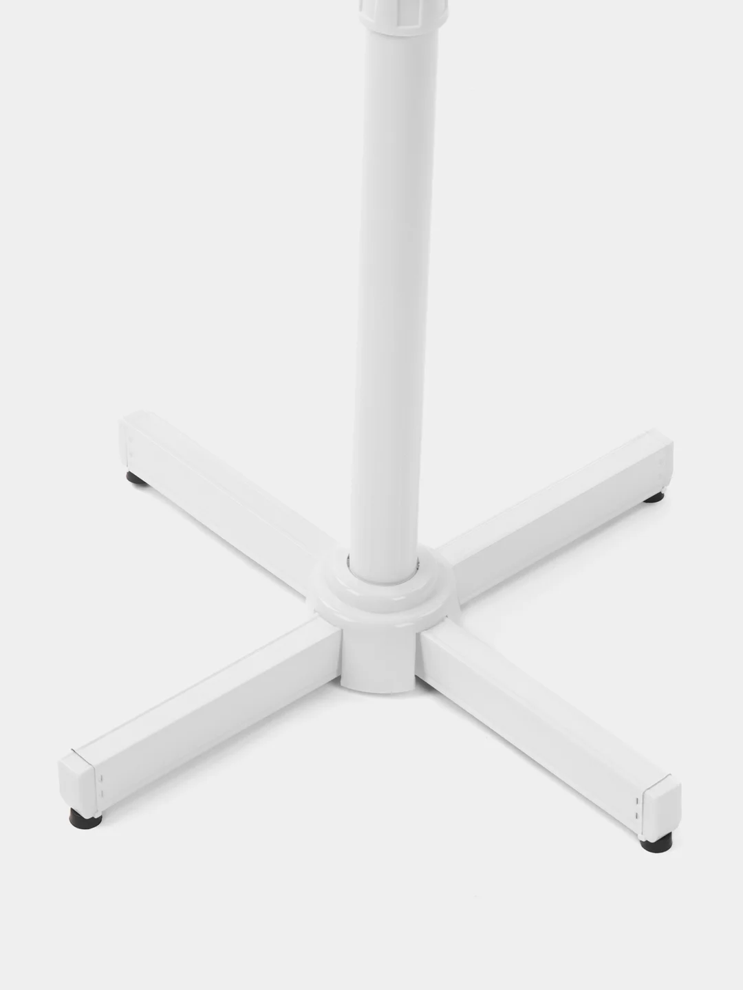 Белый вентилятор напольный Blackton Bt F1115