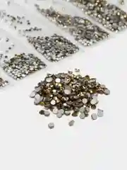 Зеленый стразы для дизайна ногтей, маникюра, серебро, в ассортименте