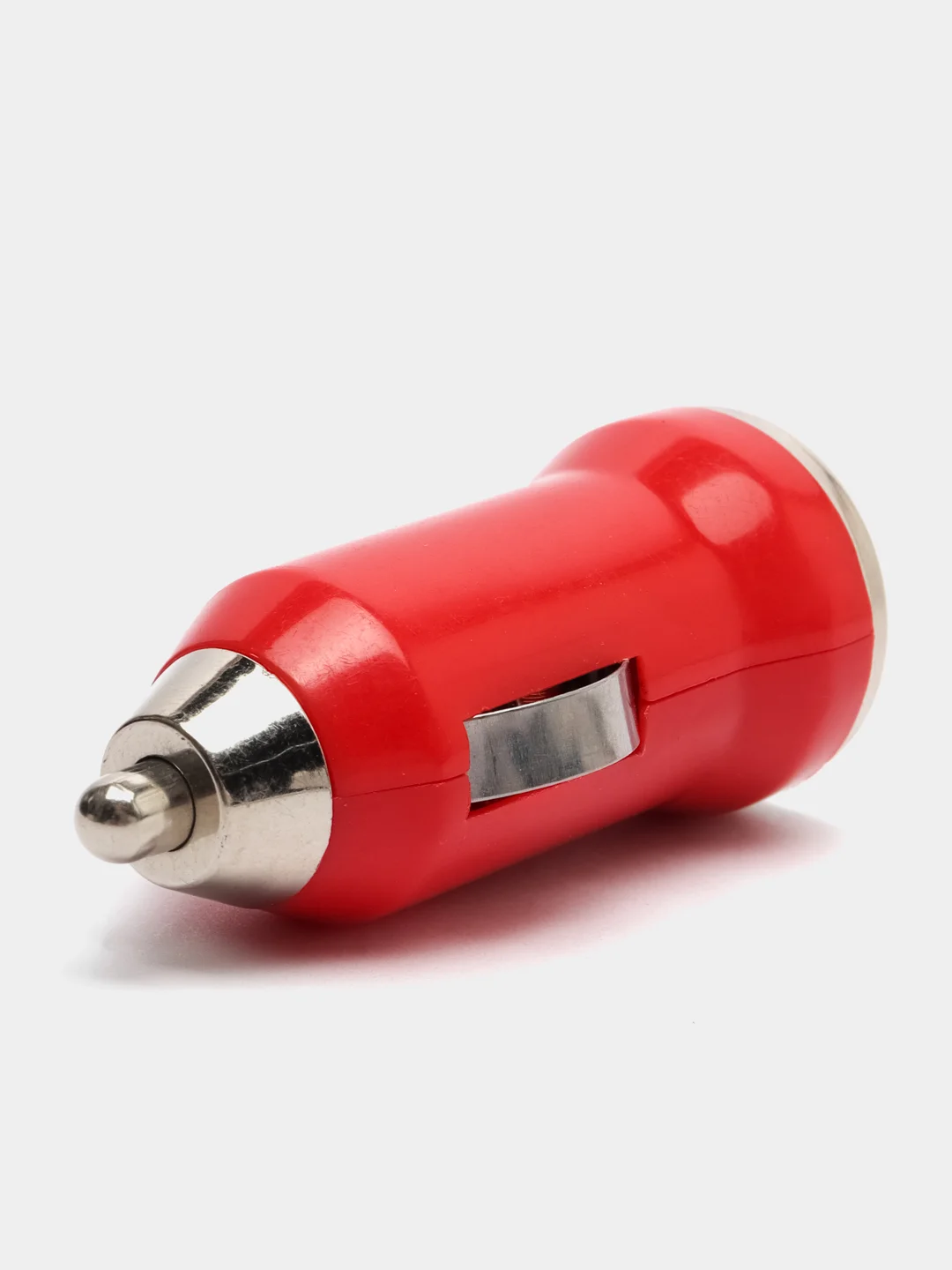 Красный автомобильное зарядное устройство USB