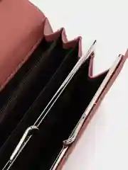 Розовый женский кошелек из экокожи