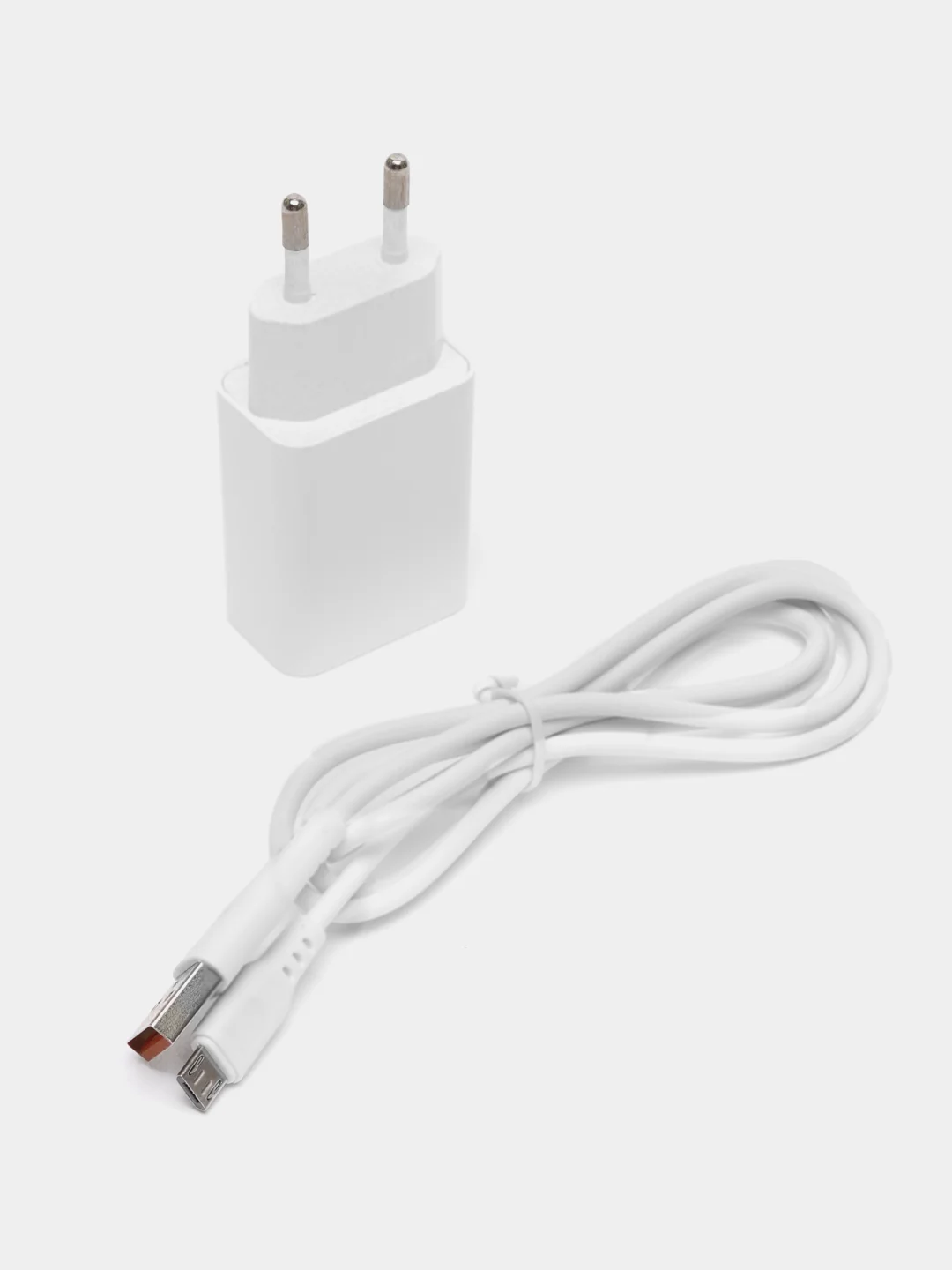 Белый зарядное устройство Denmen и кабель MicroUSB, 2,4A