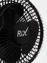 Белый вентилятор настольный RIX RDF-1500, с прищепкой